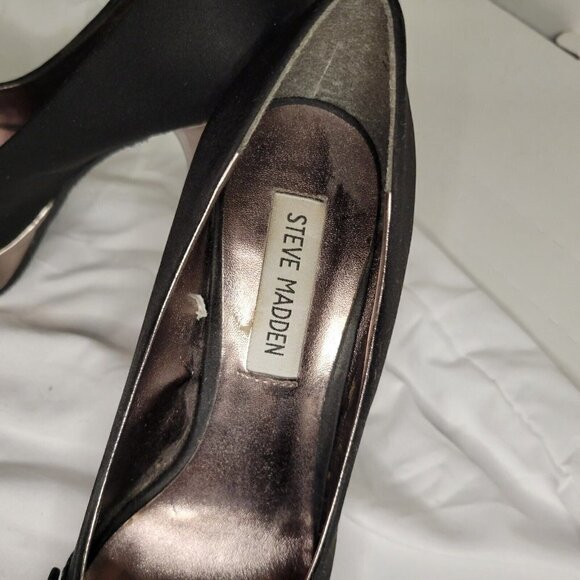Steve Madden Bonnie Platform Pumps Peep Toe Heels‎ Satin Bow Black Party 7.5 - Picture 2 of 4